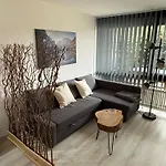 Moderne - Studio16 Mit Bergblick Apartman